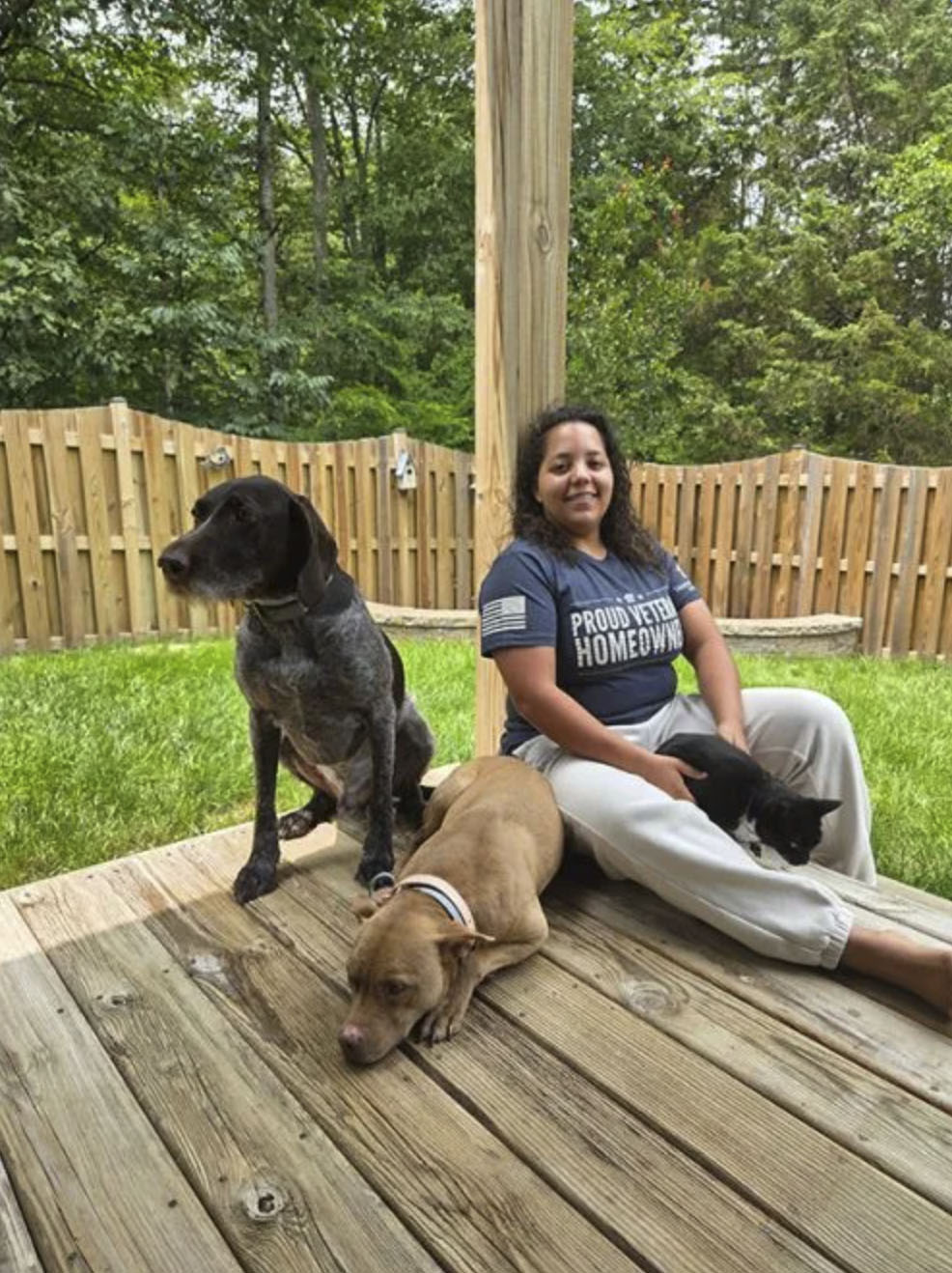 picture of Rhianna H. in front of a house